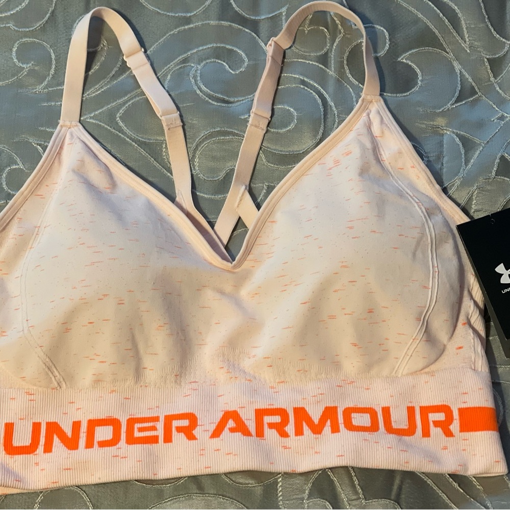 NWT Women’s Under Armor seamless bra XL